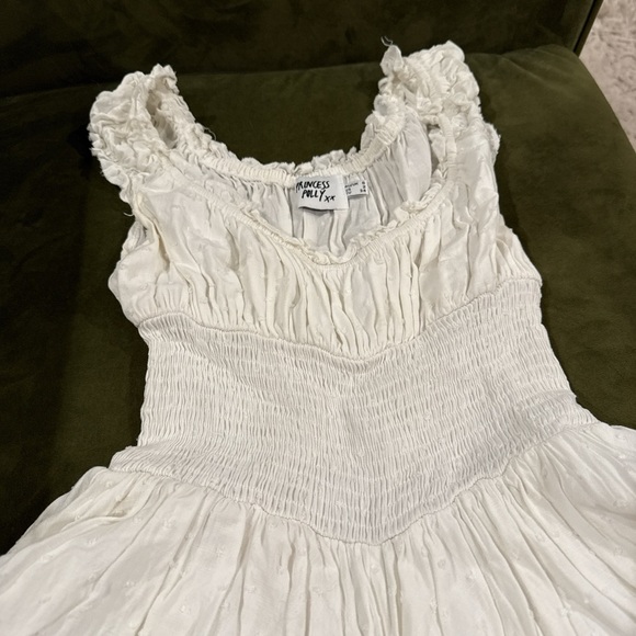Princess Polly white Ruffled dress - Picture 2 of 4